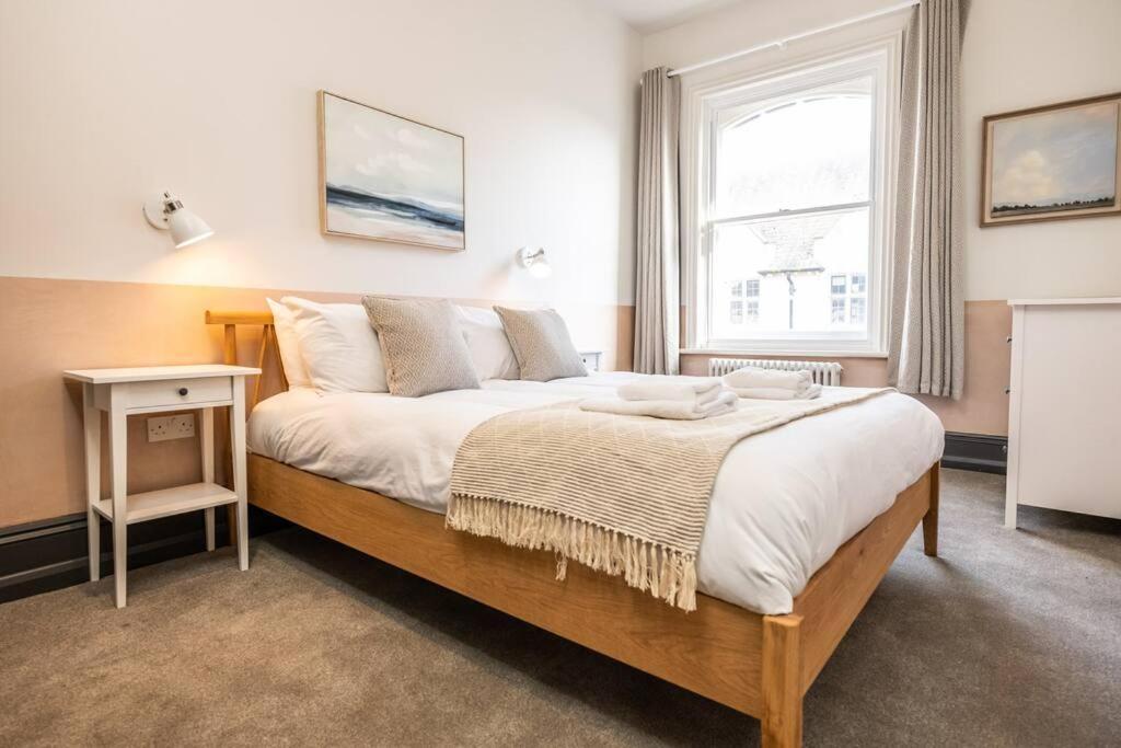 4 Castle Mews Apartment *