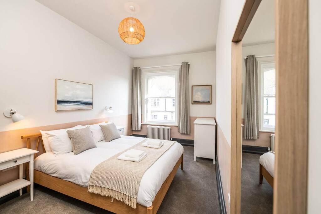 4 Castle Mews Apartment