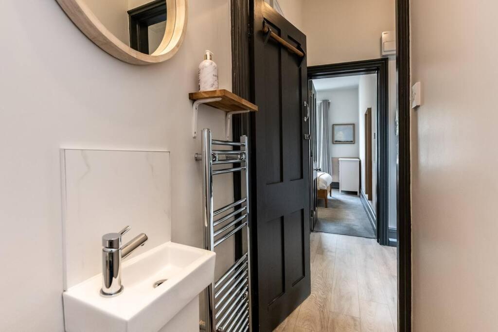 Apartment 4 Castle Mews Salisbury